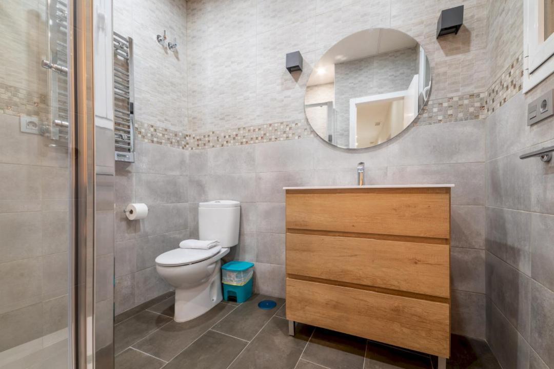 2 Bedrooms 1.5 Bathrooms Furnished - Justicia - Refurbished - Mintystay Madrid Eksteriør billede